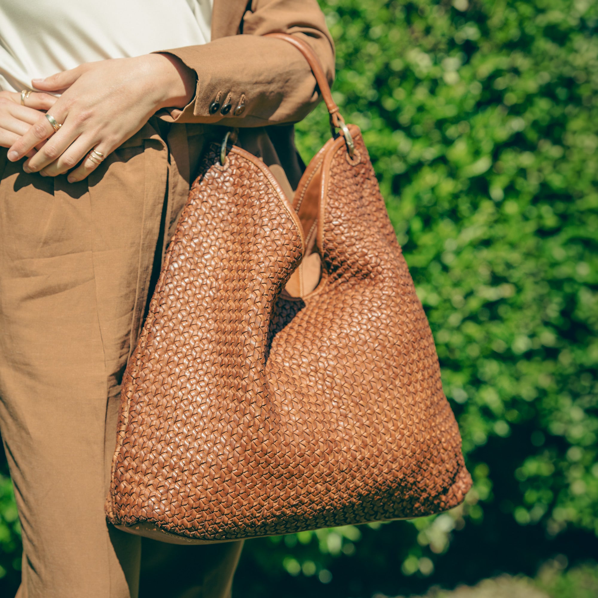 Borsa Altea Maxi in pelle intrecciata