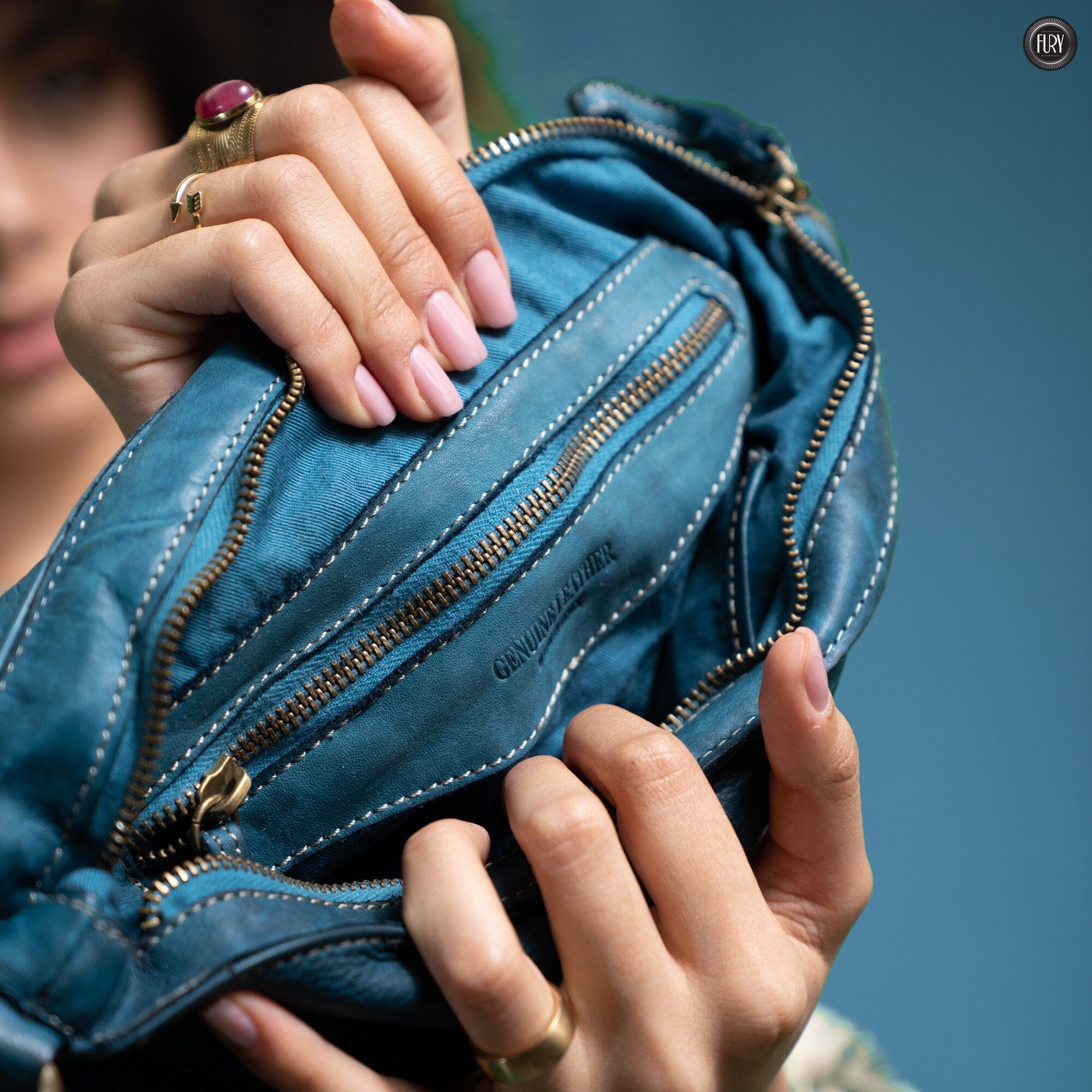 Pochette large in pelle Fury Bags