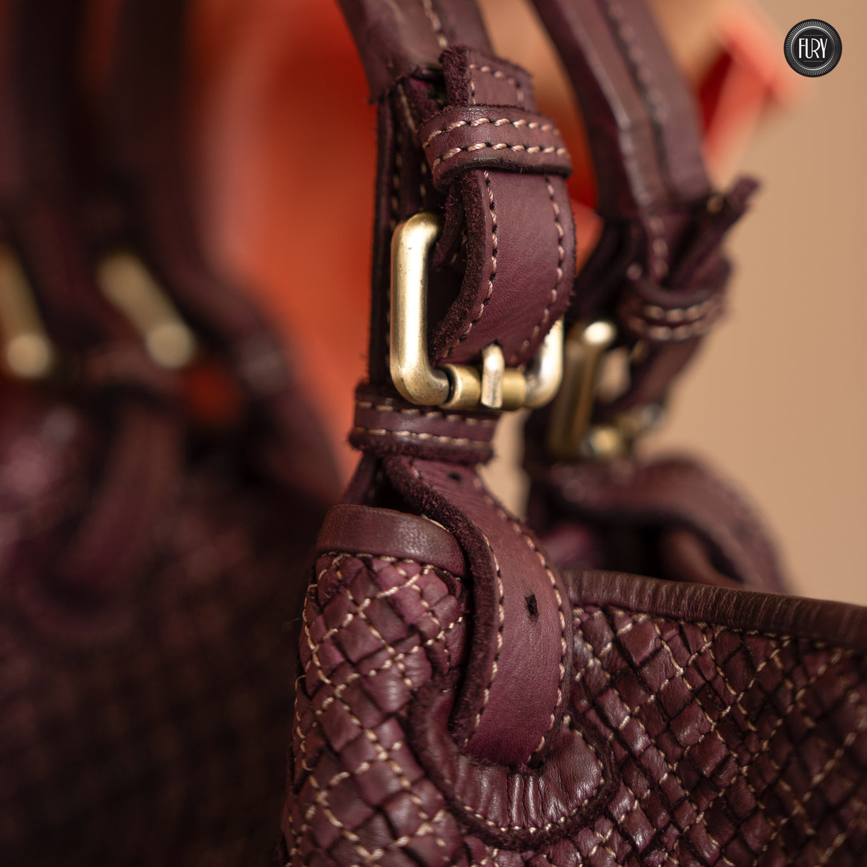 Agata bag in woven leather