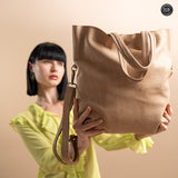 Aria leather bag