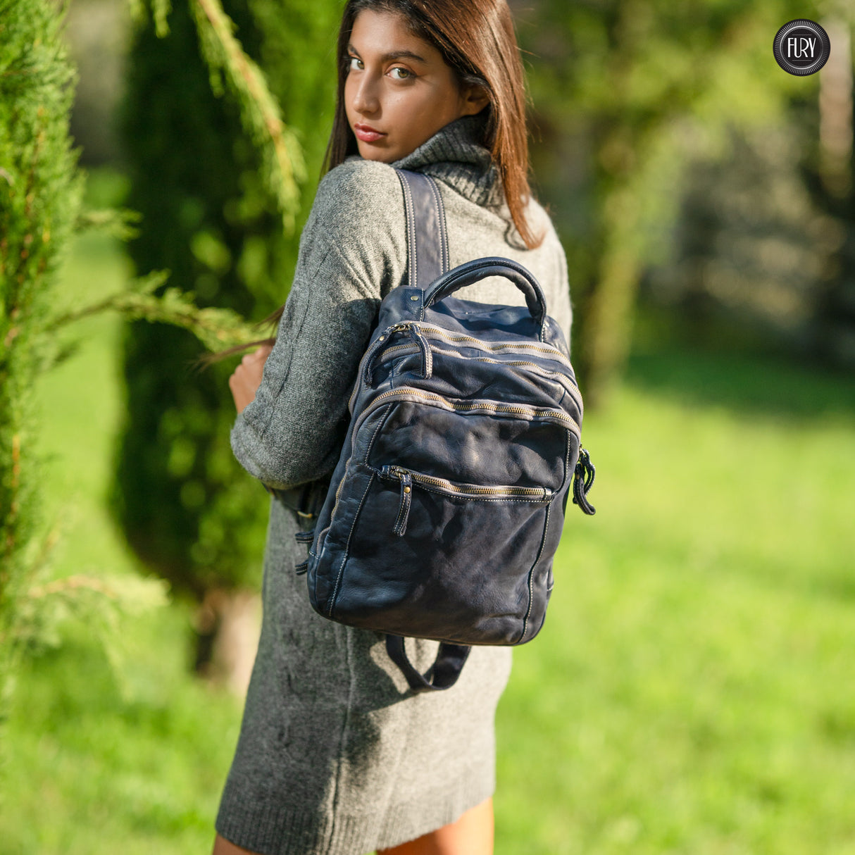 Darwin man/woman leather backpack