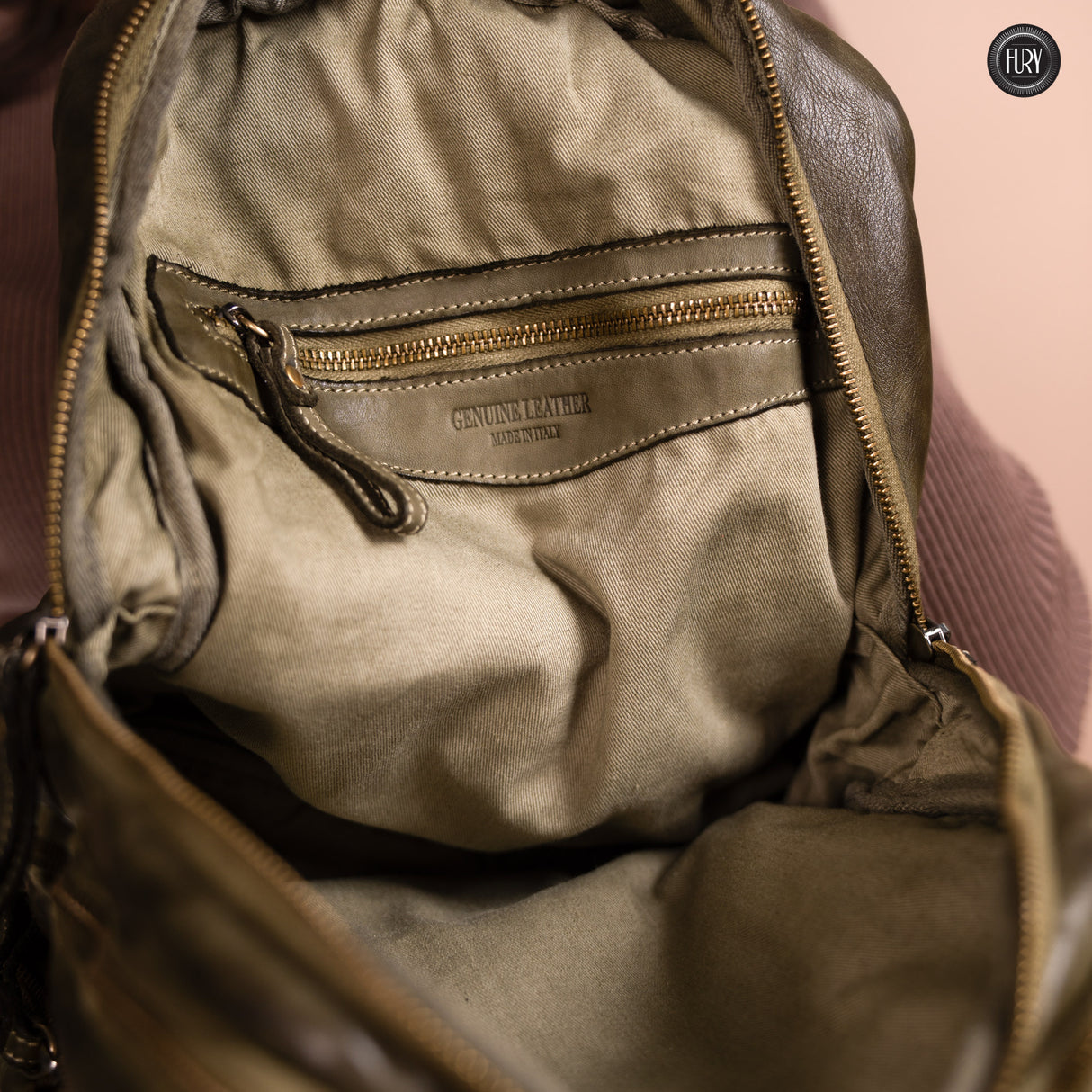 Darwin man/woman leather backpack