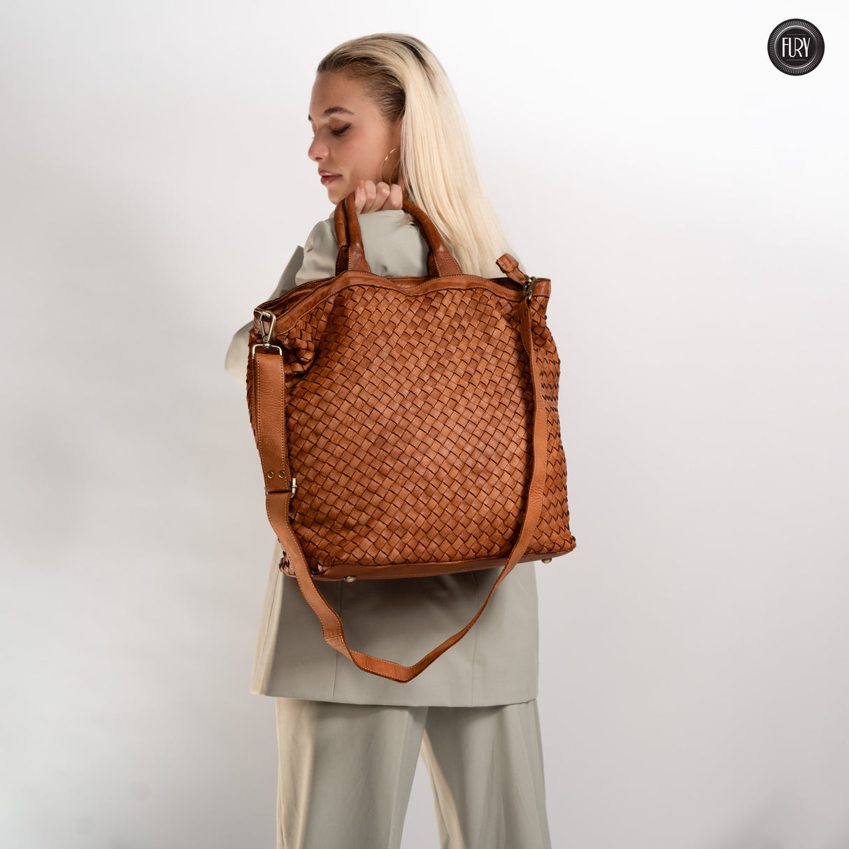 Virginia maxi bag in woven leather