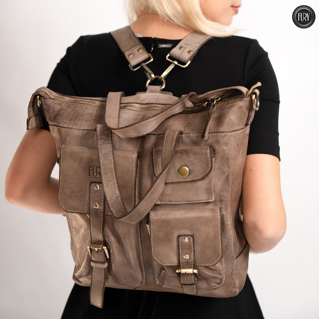 Lucca backpack in leather