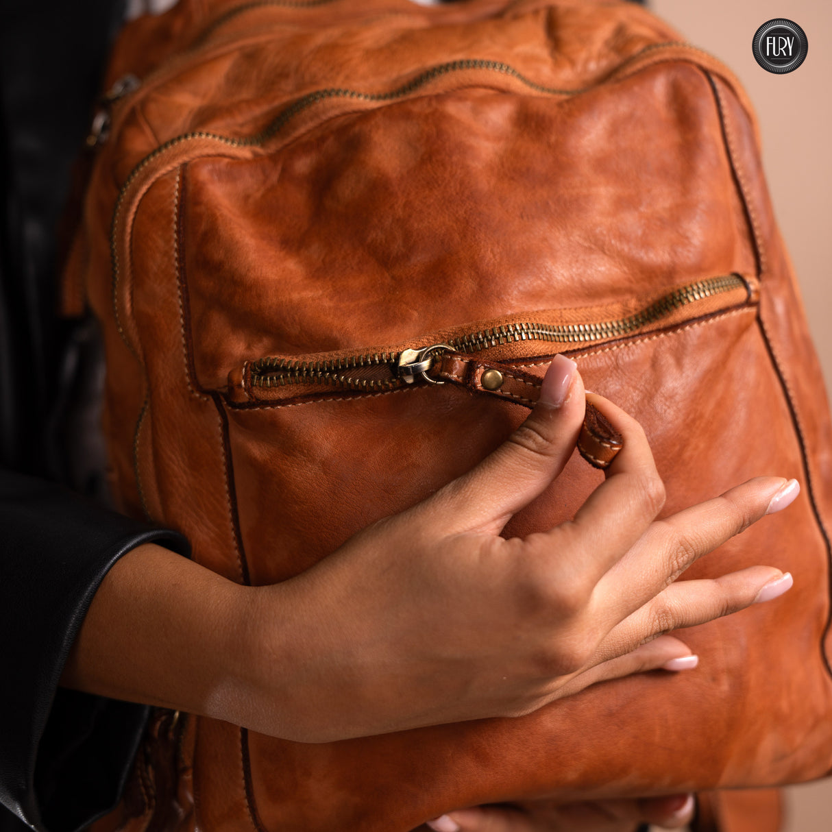 Darwin man/woman leather backpack