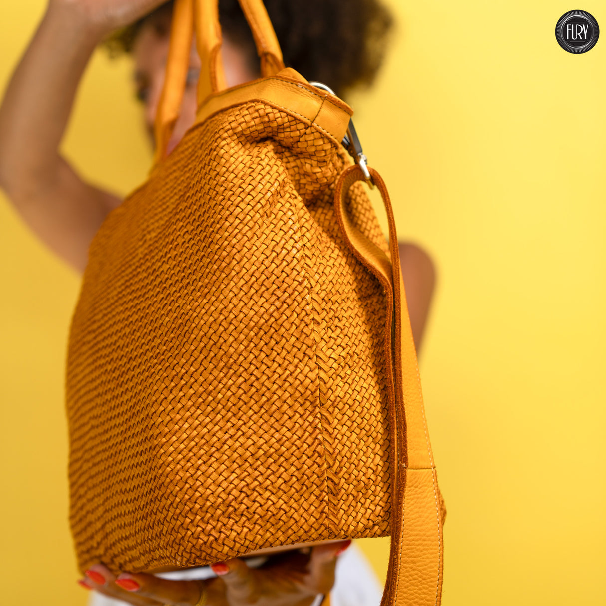 Tullia bag in woven leather