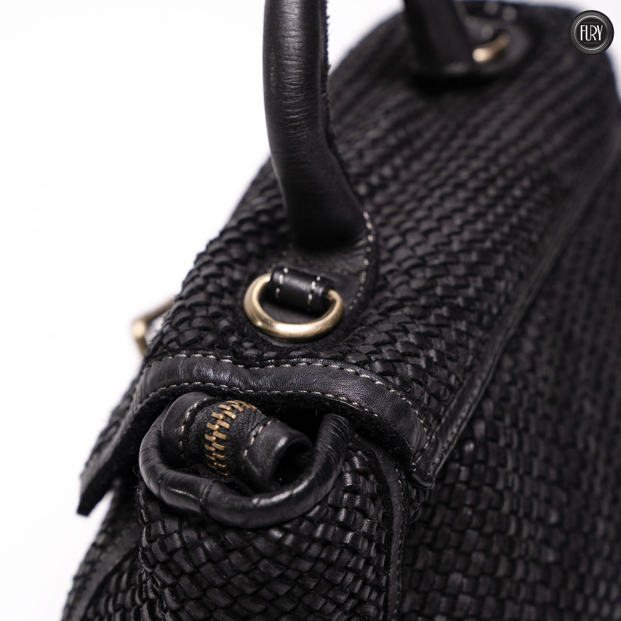 Camilla bag in woven leather