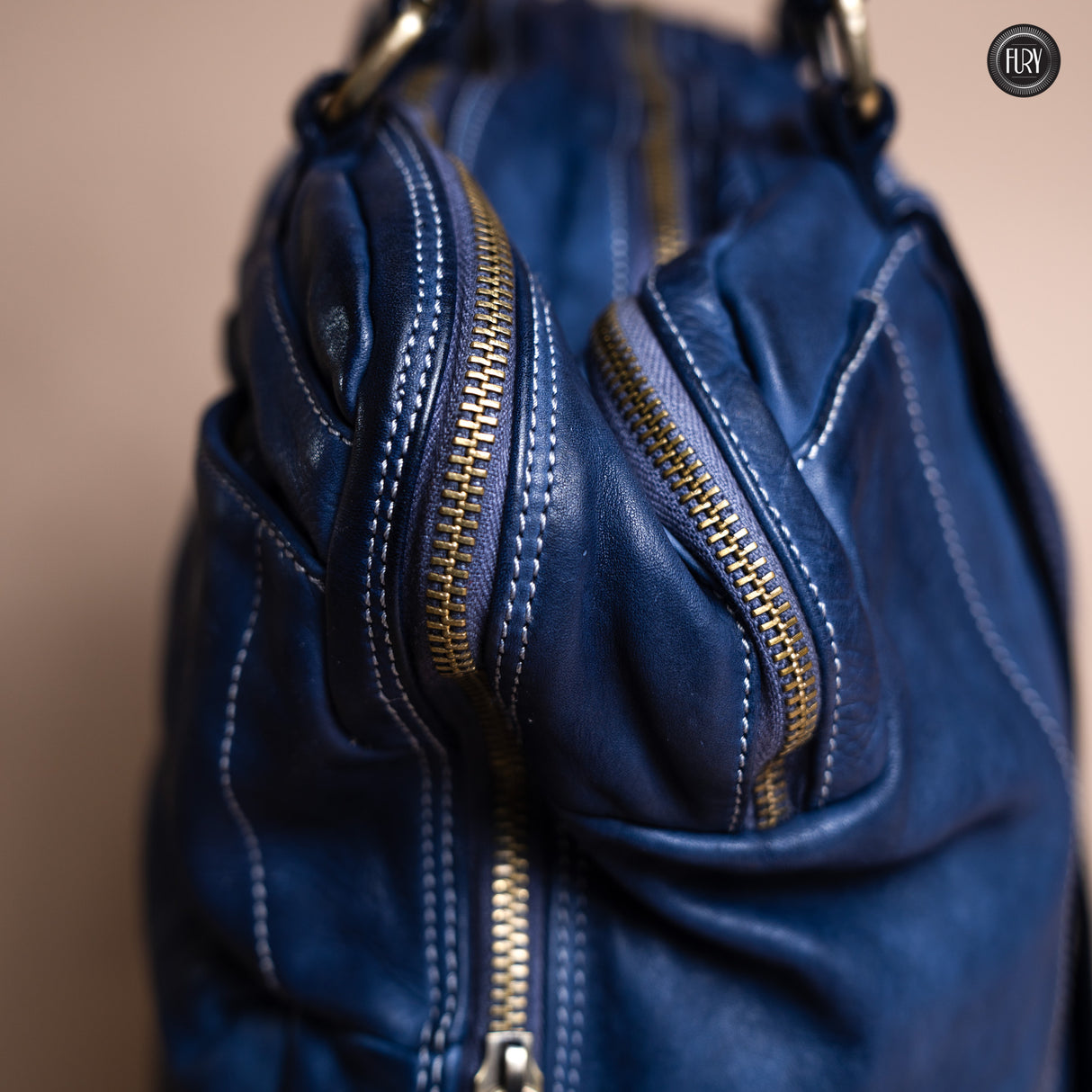 Daily unisex backpack in leather