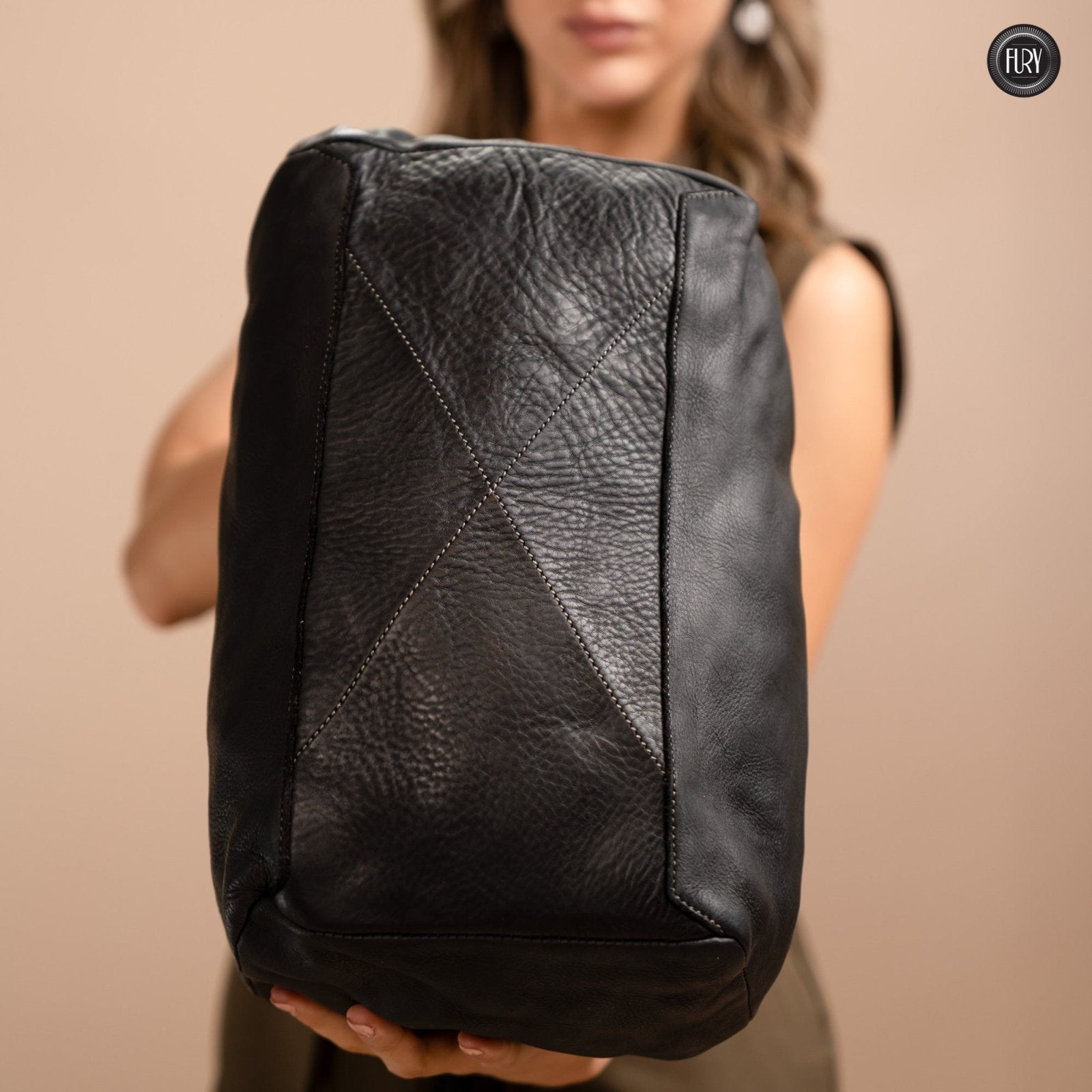 Borsa V in pelle - Fury