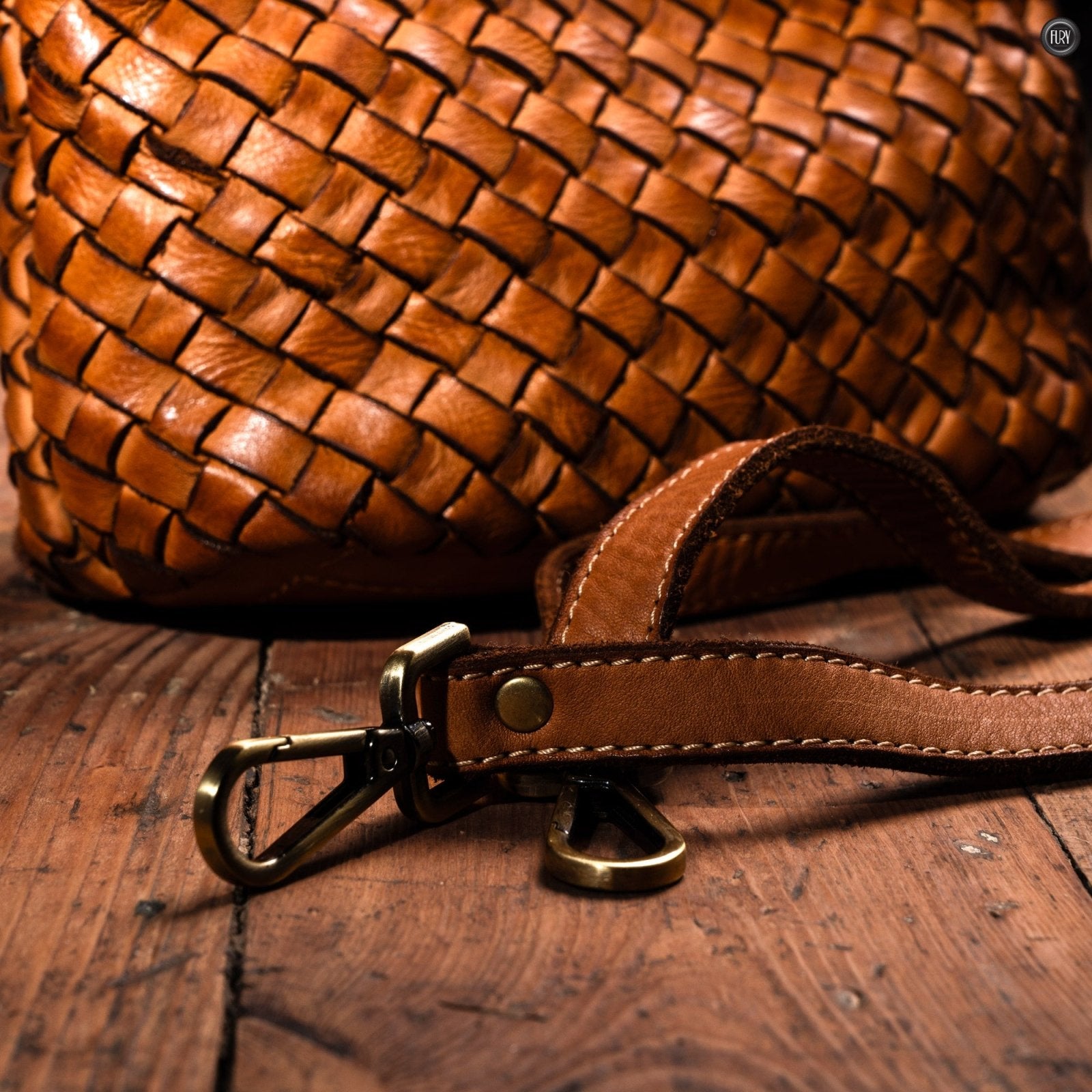 Borsetta Sibilla in pelle intrecciata - Fury