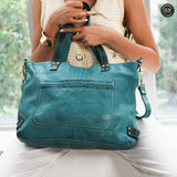 Borsa a spalla Clelia in pelle Fury#colore_ottanio