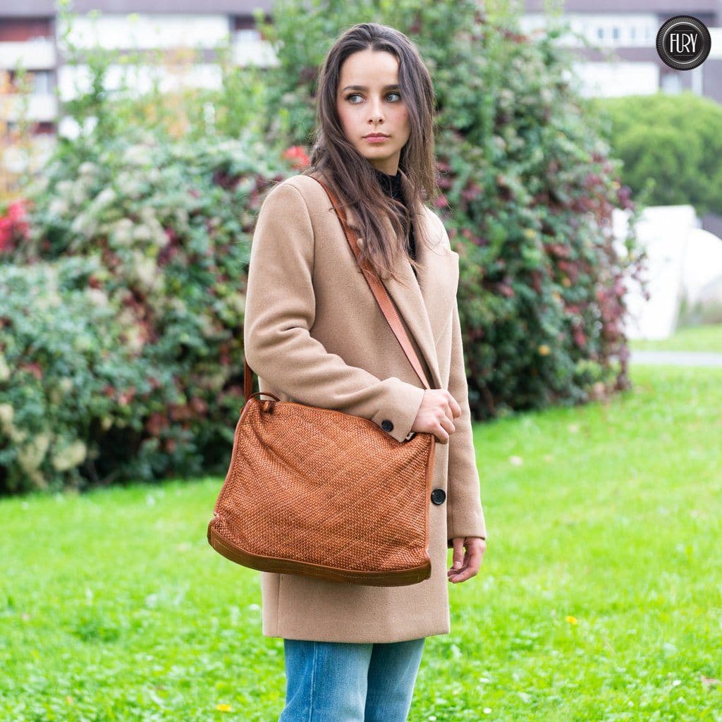 Borsa Rubi in pelle intrecciata Fury Bags#colore_cuoio