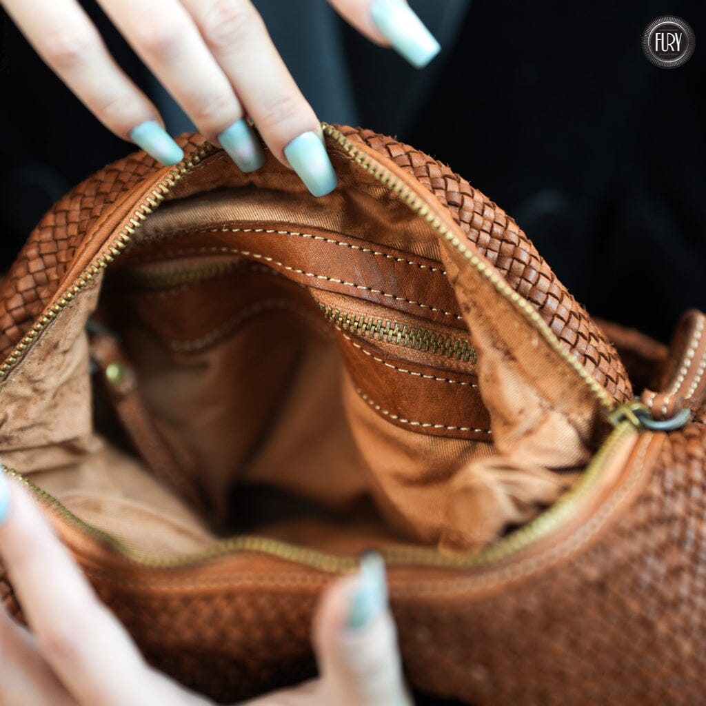 Borsa Venere a spalla in pelle intrecciata Fury 